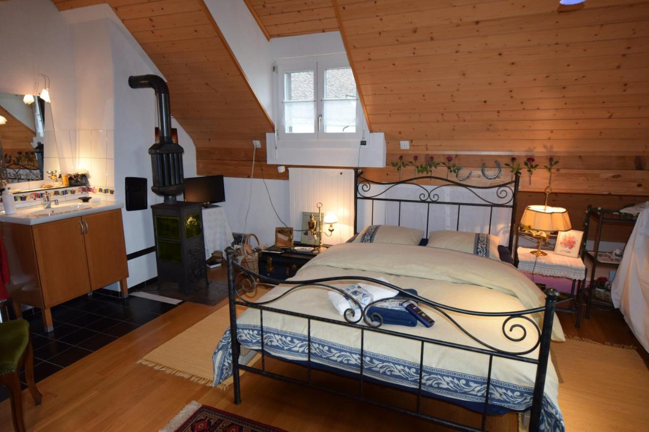 Bed & Breakfast Im Chellhof Benken  Exterior photo